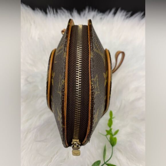 Extremely Rare! Louis Vuitton Monogram Mini Ellipse - Picture 3 of 13